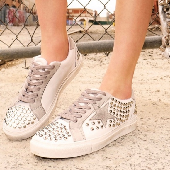 Steve Madden Turner Studded Star Distressed Golden Goose Sneakers - Picture 3 of 11